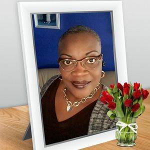 Meet your Posher, Della